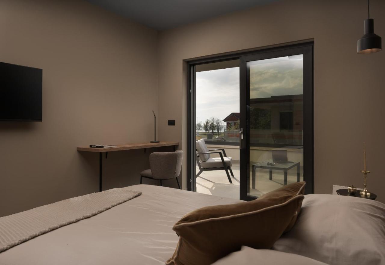 Rooms "Limes" Фунтана Екстер'єр фото